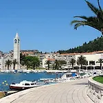 Apartment Roza Ploce (Dubrovnik-Neretva)