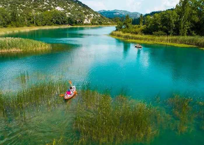 Roza 아파트 플로체